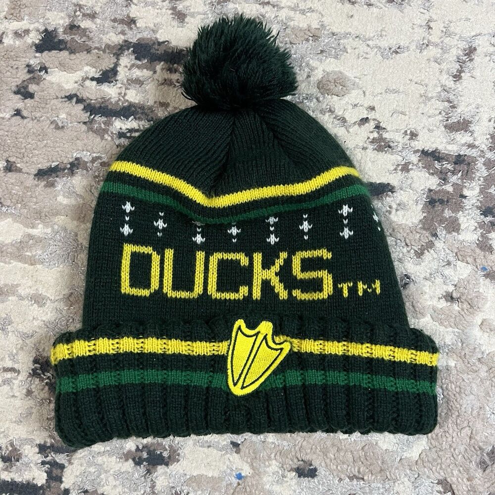 Unisex Adult Christmas Oregon Ducks Football Beanie Hat Top Of The World